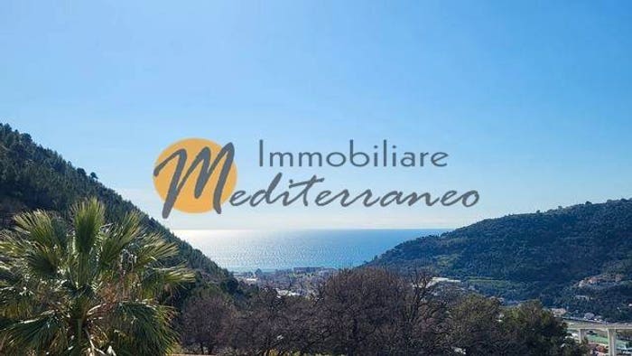 Casa con 6 locali in vendita in Via Turistica, Centro, Camporosso