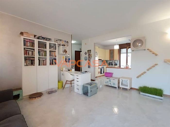 Appartamento quadrilocale in vendita in VIA G FALCONE P BORSELLINO, Centro, Pedrengo