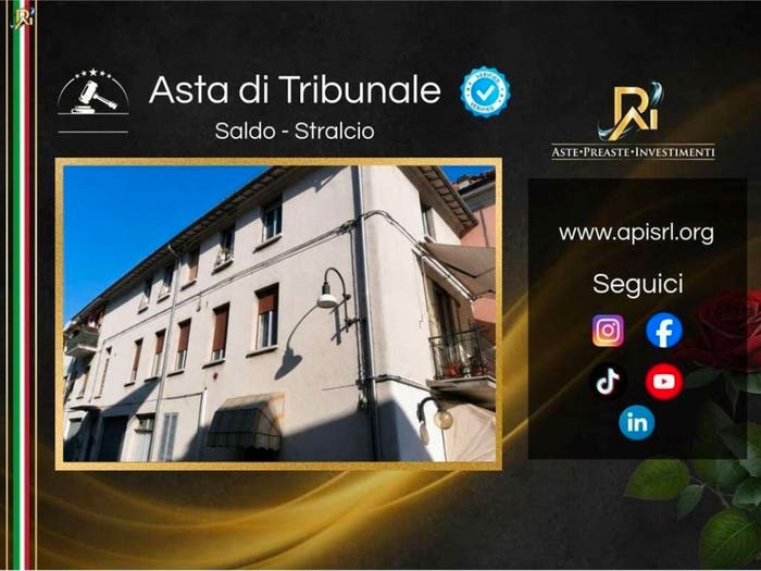 Appartamento quadrilocale in vendita in Via Roma, Centro, Medesano