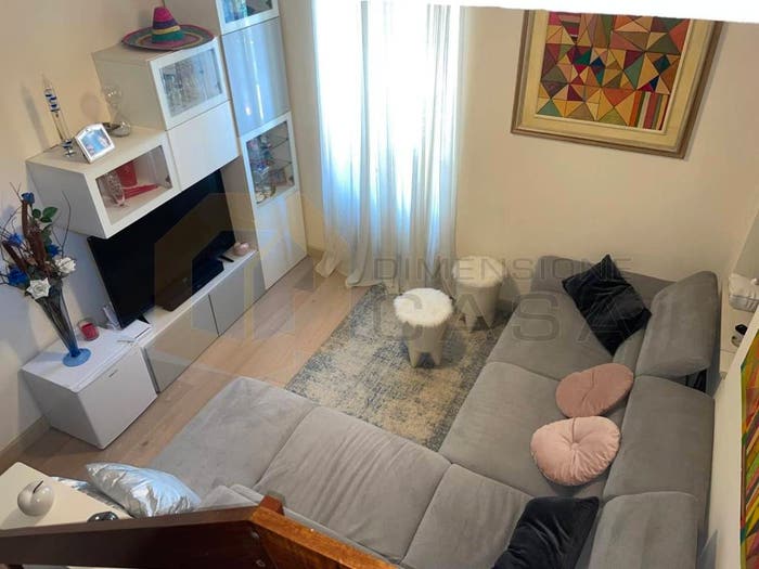 Casa con 5 locali in vendita in Via San Pietro, Entroterra, Desenzano del Garda