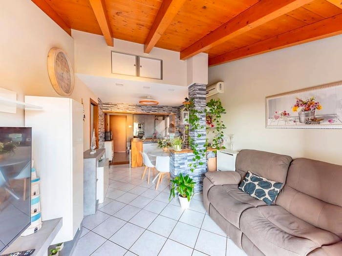 Appartamento bilocale in vendita in Via Asiago, Centro, Caronno Pertusella