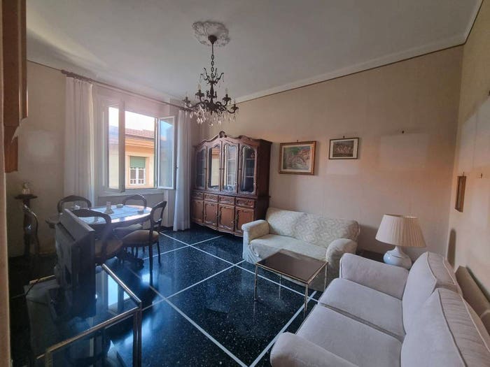 Appartamento trilocale in vendita in Via San Giovanni Bosco, Sampierdarena, Genova