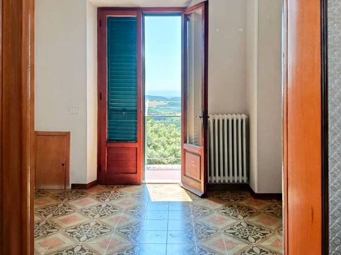 Appartamento con 5 locali in vendita in Via della Repubblica, Castellina Marittima
