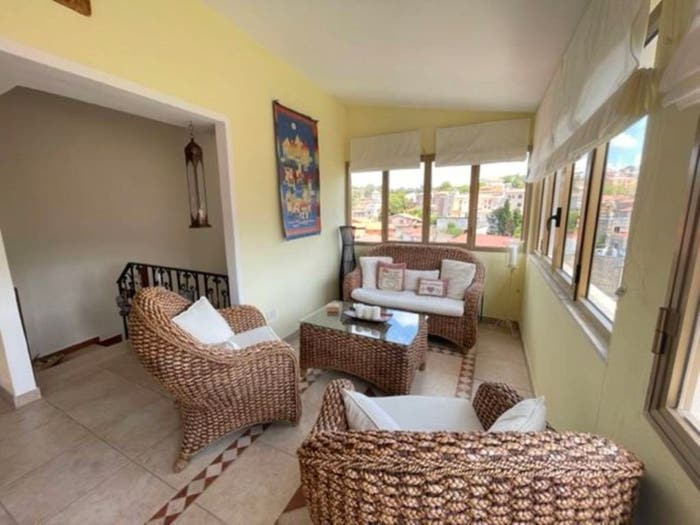 Casa con 6 locali in vendita in Via Giuseppe Verdi, Scano di Montiferro