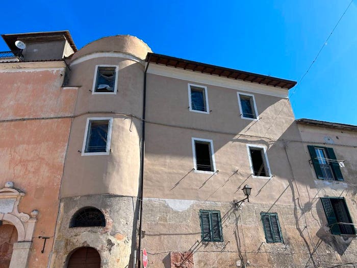 Appartamento trilocale in vendita in Via Giuseppe Garibaldi, Centro, Poggio Catino