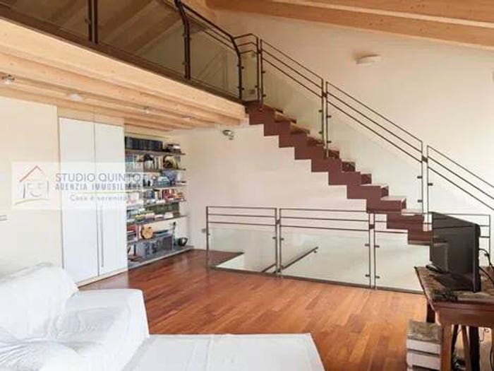 Casa con 5 locali in vendita in Quinto di Treviso