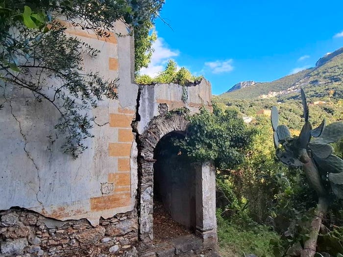 Casa con 6 locali in vendita in SS, Centro, Maratea