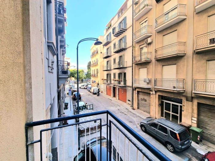 Appartamento trilocale in vendita in Via Vincenzo Riolo, Roma Cavour, Palermo