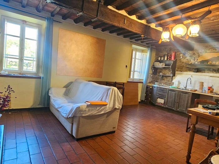 Casa trilocale in vendita in Strada della Lavandara, Gragnano Lappato, Capannori