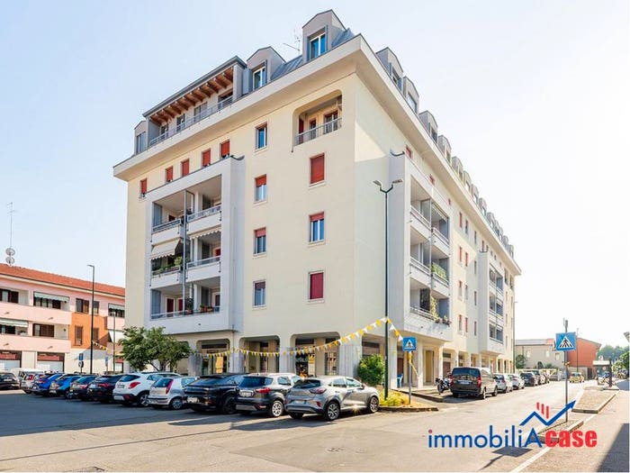 Appartamento trilocale in vendita in Via Fratelli Corridori, Cassina Amata, Paderno Dugnano