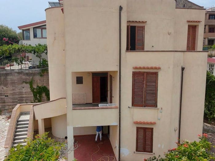 Appartamento trilocale in vendita in Faracchio, Centola