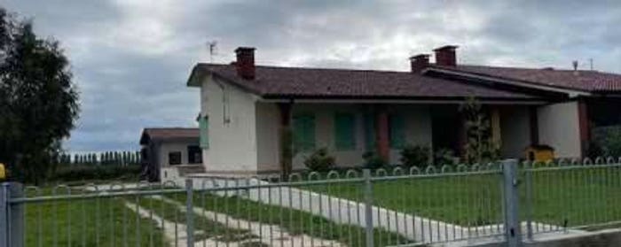 Casa con 6 locali in vendita in Via Cà D'oro, Asigliano Veneto