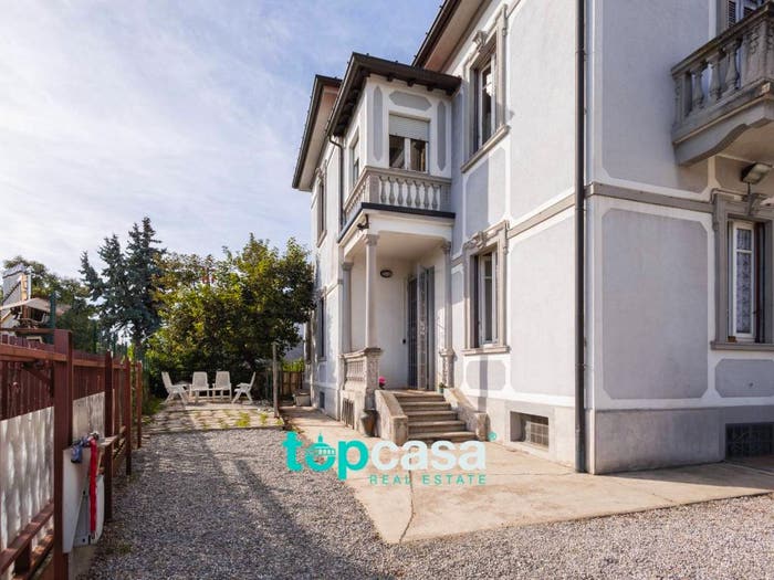 Casa quadrilocale in vendita in Via Bettolino, Crenna Bettolino, Gallarate