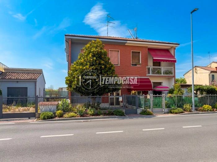 Casa quadrilocale in vendita in Via Ladino, Porotto Cassana, Ferrara