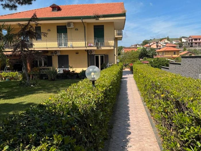 Casa con 6 locali in vendita in Centro, Mascalucia