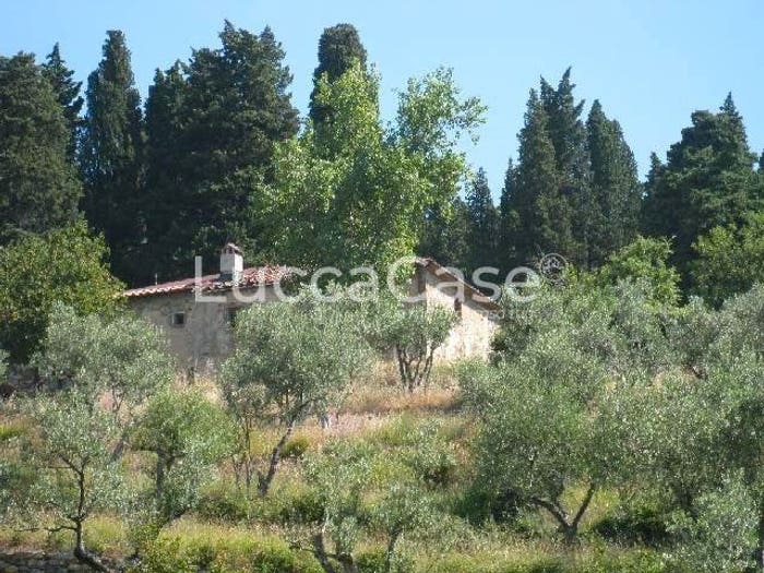 Casa con 6 locali in vendita in Via Bagnolo di Sopra, Montemurlo
