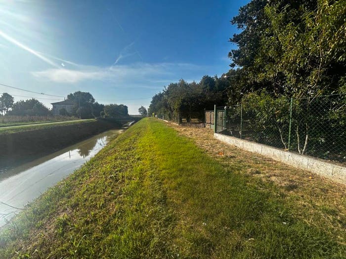 Casa con 6 locali in vendita in ADRIA Località Sabbioni, Adria