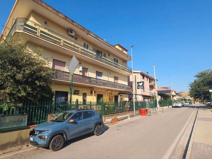 Appartamento trilocale in vendita in Via Padre Armando Messuri, Camigliano