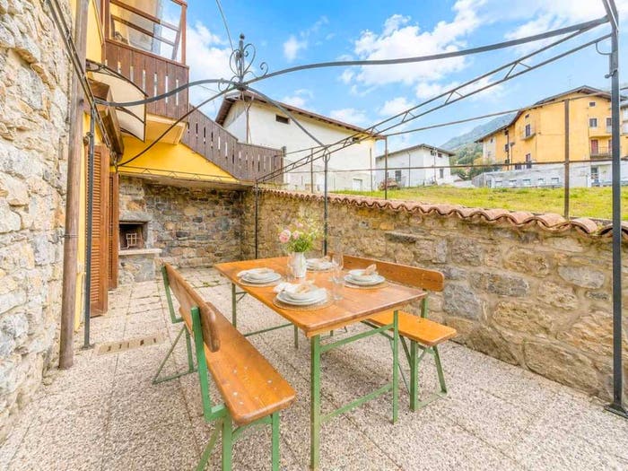 Appartamento trilocale in vendita in Via dell'Agro, Premolo