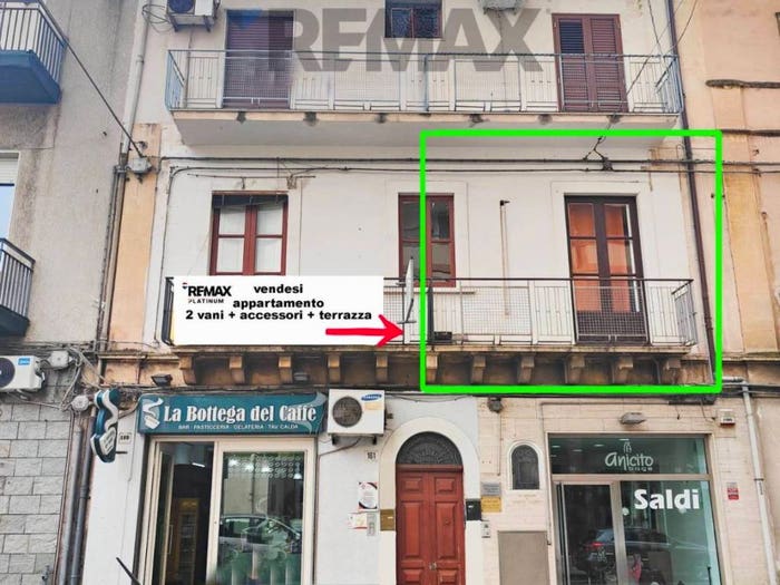 Appartamento bilocale in vendita in Via Emanuele Bellia, Paternò