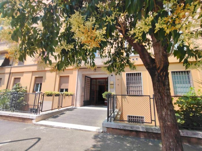 Appartamento bilocale in vendita in Via Biella, Villa Fiorelli, Roma