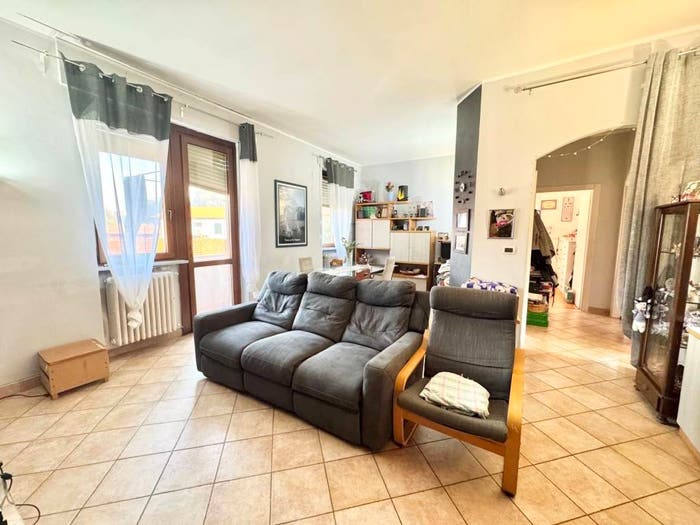 Appartamento quadrilocale in vendita in Via Adamello, Borgo Nuovo Castello, Rivoli