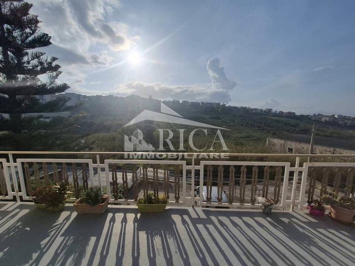 Appartamento con 6 locali in vendita in Via Porta Palermo, Semicentro, Alcamo