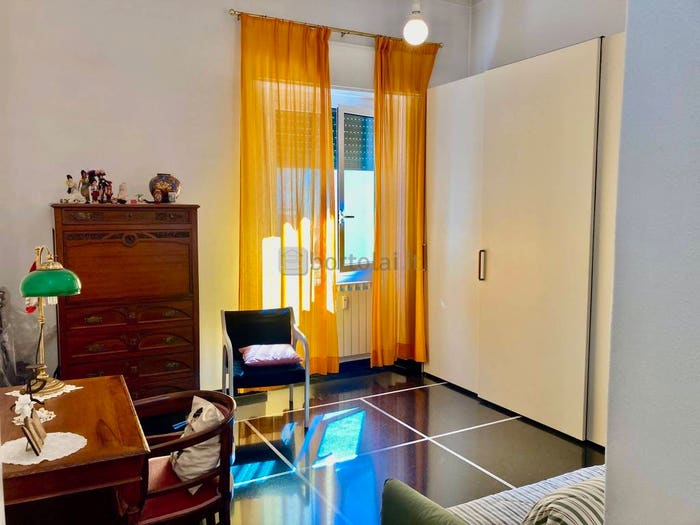 Appartamento con 6 locali in vendita in Via Annibale Passaggi, San Martino, Genova