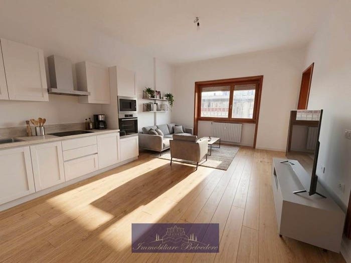 Appartamento bilocale in vendita in Via Panciatichi, Firenze Nova, Firenze