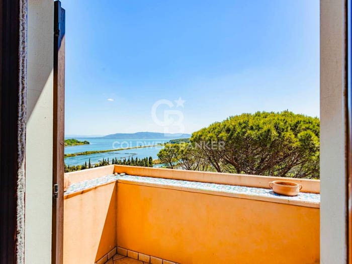 Appartamento trilocale in vendita in Località Santa Liberata, Giannella, Orbetello