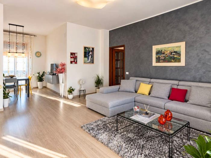 Appartamento con 5 locali in vendita in Borgo Minonna, Jesi