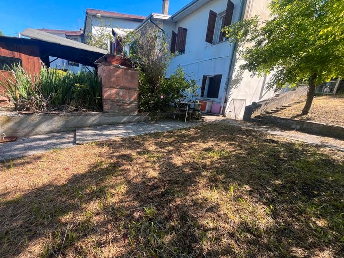 Appartamento quadrilocale in vendita in Carviano Casigno, Grizzana Morandi