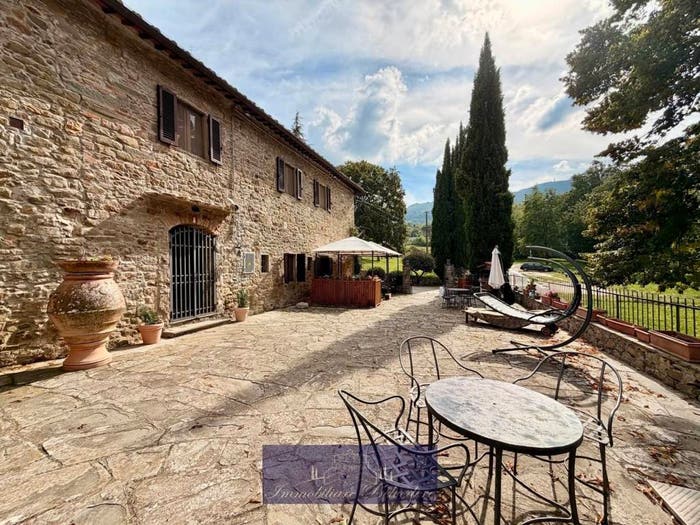 Casa con 6 locali in vendita in Via Gino Capponi, Lucolena In Chianti, Greve in Chianti