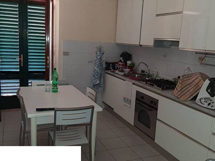 Casa con 5 locali in vendita in Centro, Monsummano Terme