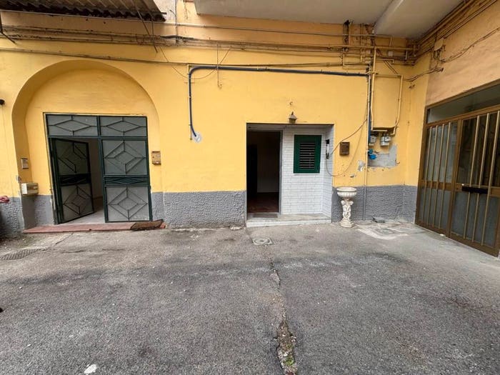 Appartamento quadrilocale in vendita in Via Francesco Landi, San Leucio Briano, Caserta