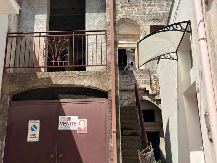 Casa quadrilocale in vendita in Via Palestro, Corigliano d'Otranto