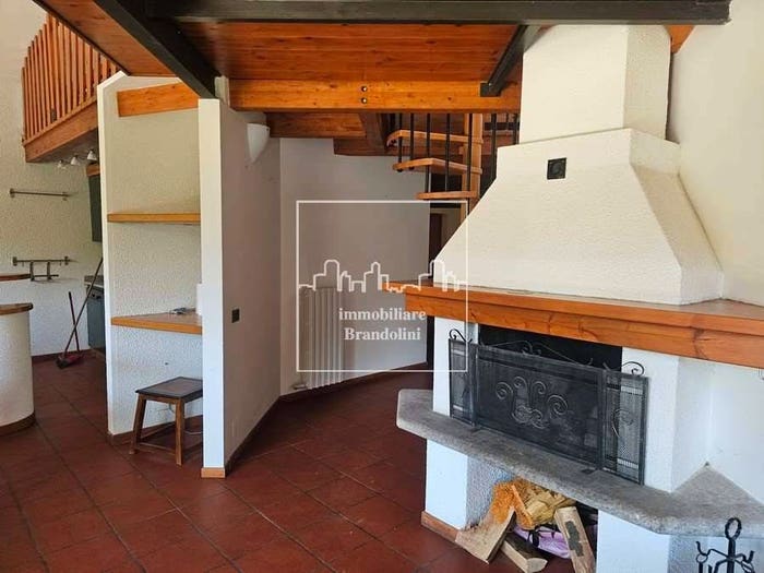Appartamento bilocale in vendita in Luvinate