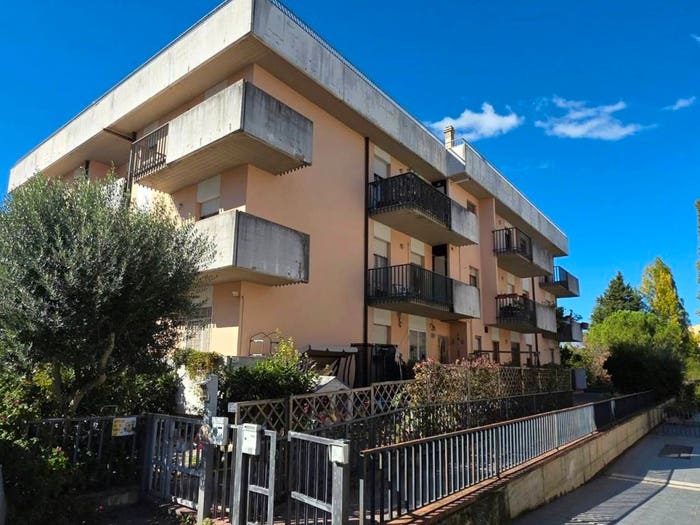 Appartamento quadrilocale in vendita in Viale Mohandas Karamchand Gandhi, Centro, Umbertide
