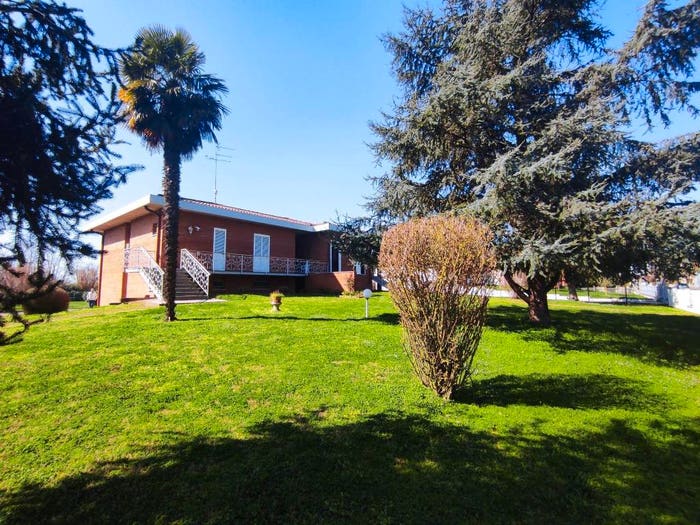 Casa con 6 locali in vendita in Via Lidi Ferraresi, San Giovanni, Ostellato