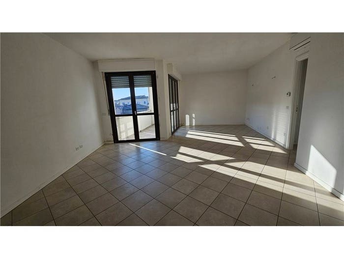 Casa con 6 locali in vendita in GRAMSCI, Masini XX Settembre, Empoli