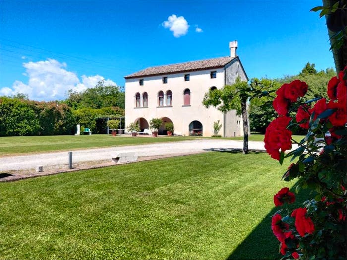 Casa con 6 locali in vendita in via rive, Caerano di San Marco