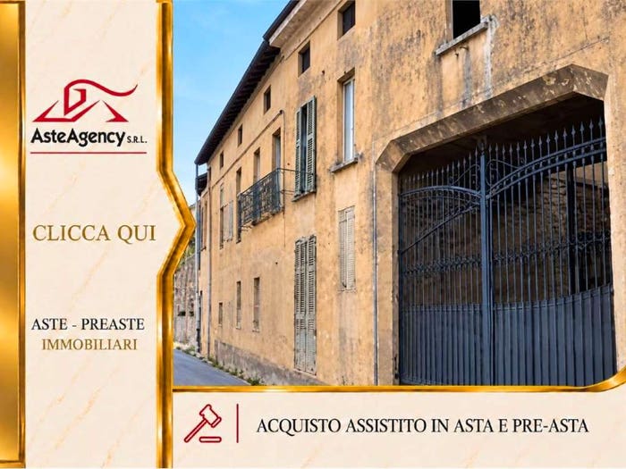 Appartamento con 6 locali in vendita in Via Trieste, Casalbuttano, Casalbuttano ed Uniti