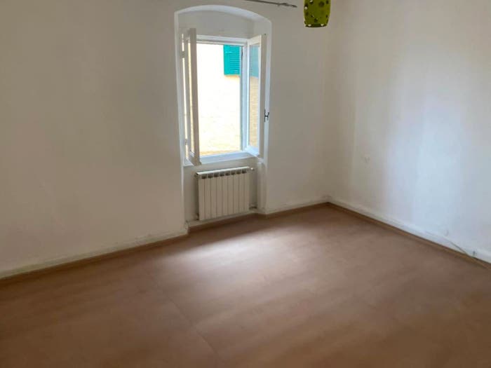 Casa quadrilocale in vendita in Bastremoli, Follo