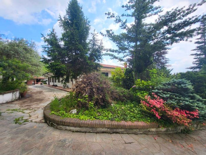Casa con 6 locali in vendita in Cantalupa