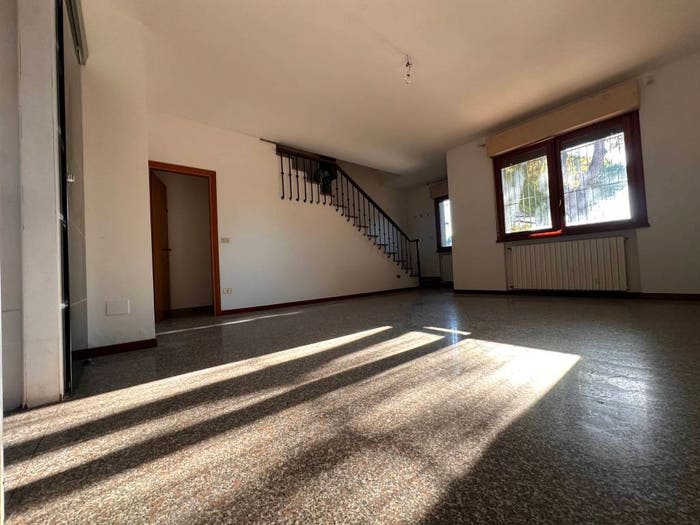Casa con 5 locali in vendita in Porto Canale di Ponente, Cesenatico