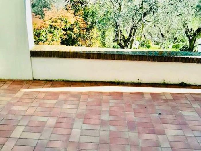 Casa con 6 locali in vendita in Traversa Di Carmignano No Number, Poggio a Caiano