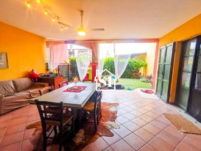 Appartamento quadrilocale in vendita in Località Vaccarolo, Entroterra, Desenzano del Garda