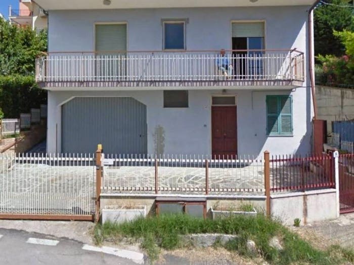Casa con 6 locali in vendita in Via dell'Annunziata, Centro, Città Sant'Angelo