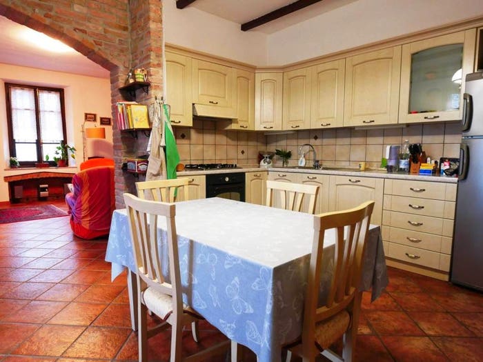 Casa con 6 locali in vendita in PALAZZINA, Palazzina, Sarezzano