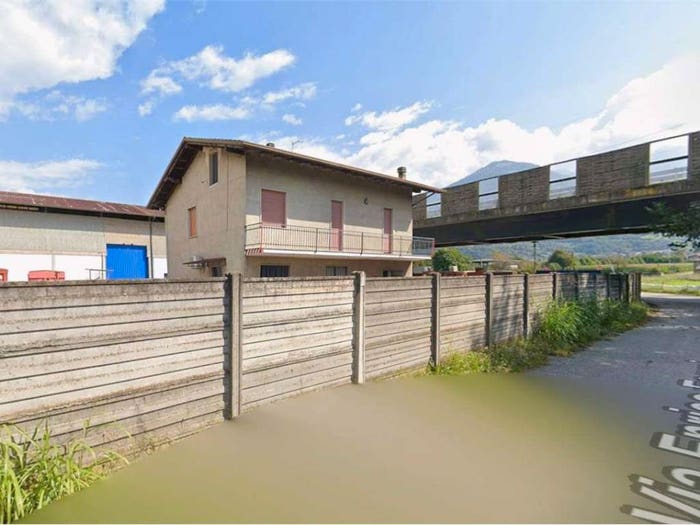 Casa monolocale in vendita in Via Enrico Fermi, Artogne